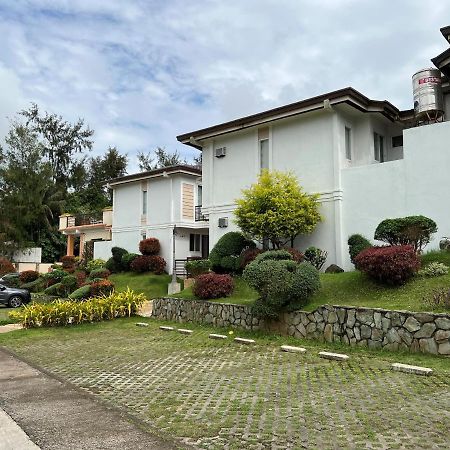 Tagaytay Hampton Villa Tagaytay City Exterior photo